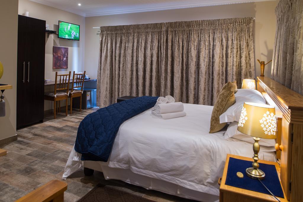 Kings Halt Hotel Bloemfontein Exterior foto